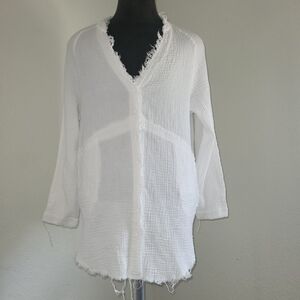 3/$20 Style Rack White Textured Distressed Button-Up Blouse Tunic With Pockets S
